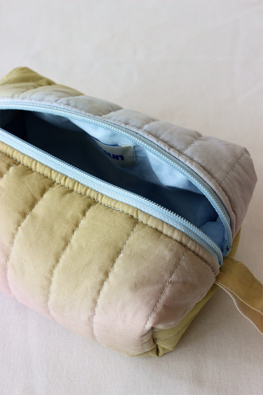 AURI Puff Makyaj Çantası