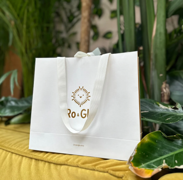 Tiny Visions / İpek