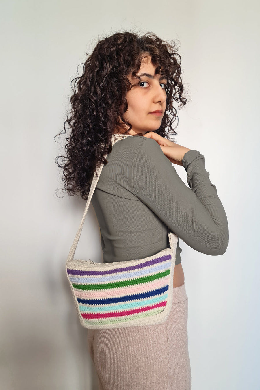 El Örgüsü Bel Çantası  |  Lino