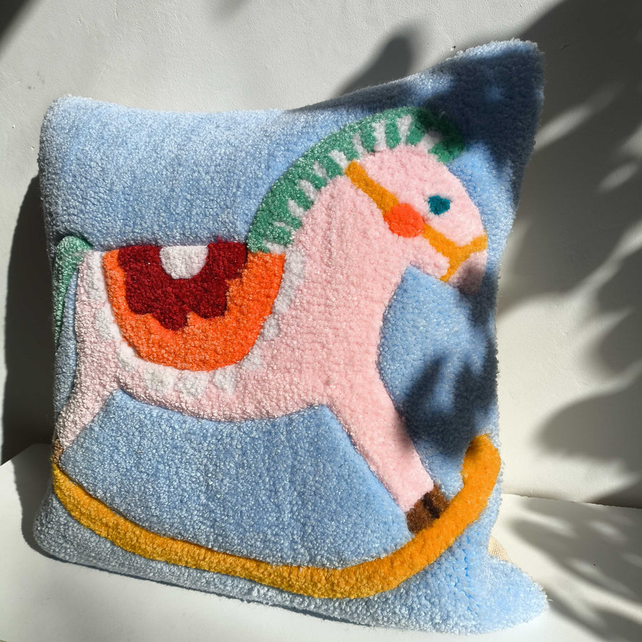 Atlı Karınca Tufting Kırlent