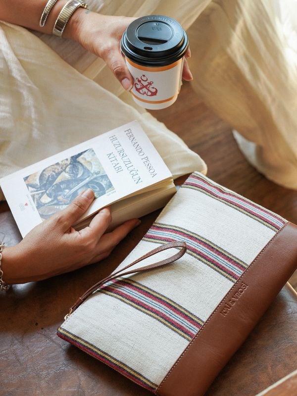 Antiochia - Taba Deri Çok Renkli Dokuma Kumaş Portföy