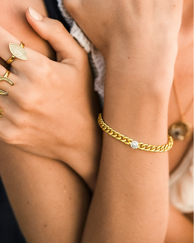 VERA GÜMÜŞ BİLEKLİK