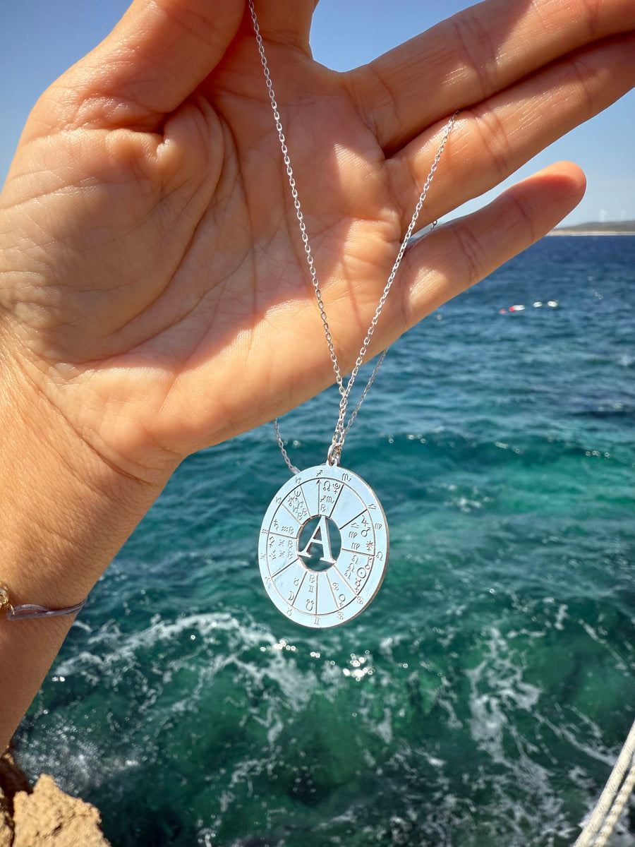 DOĞUM HARİTASI HARFLİ GÜMÜŞ KOLYE