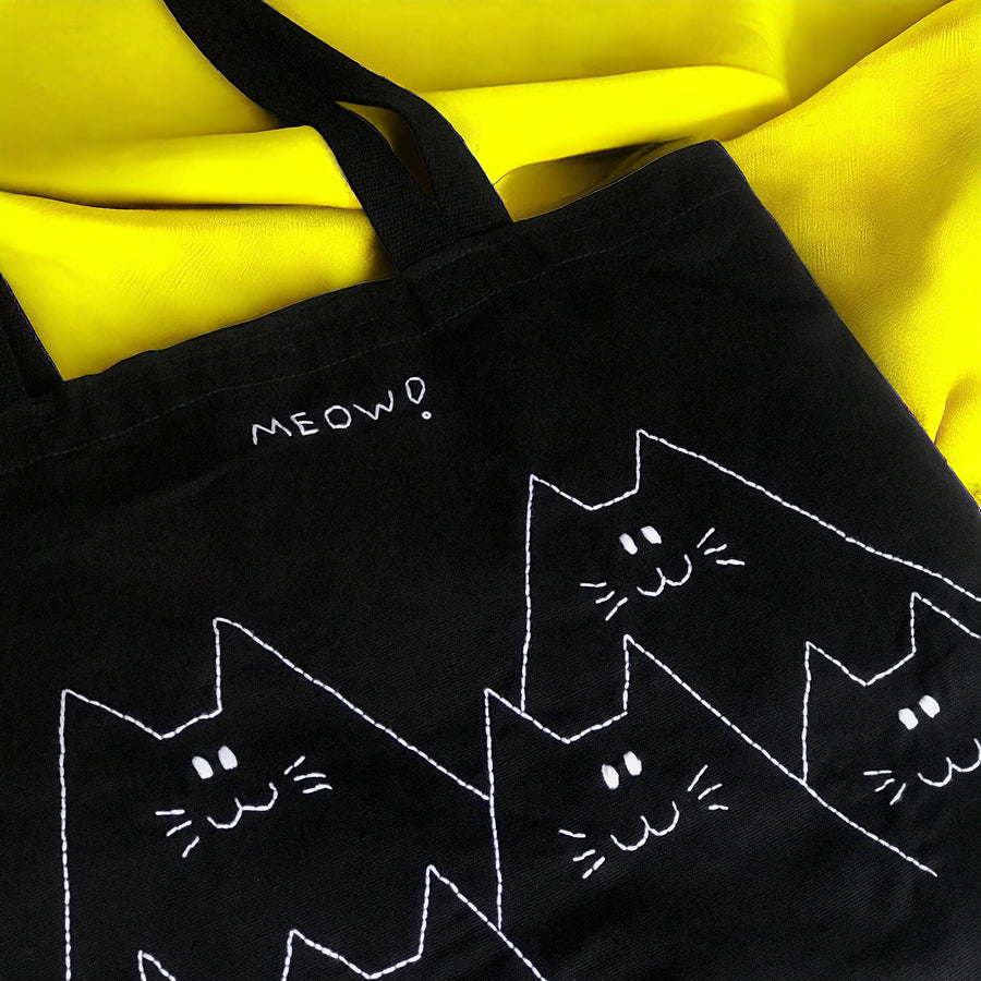 MEOW BLACK LARGE TOTE BAG