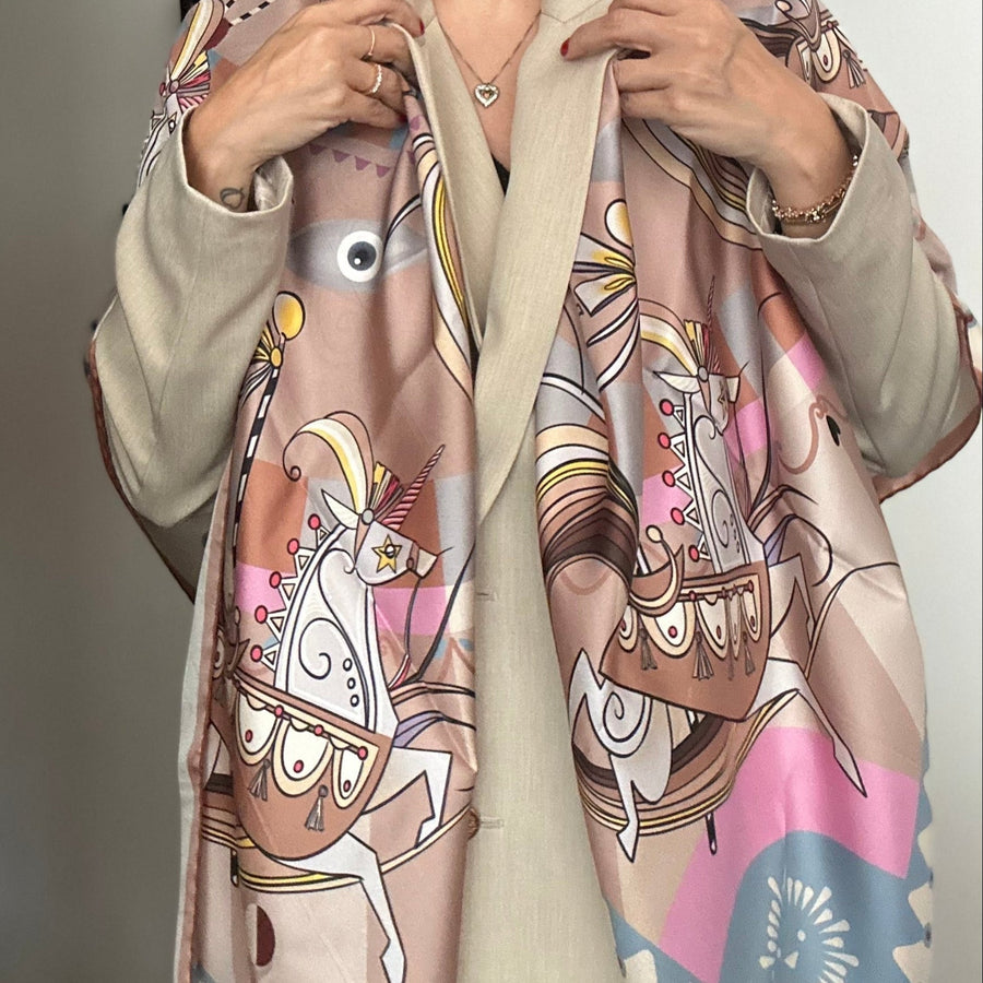 Mousse Carousel / İpek