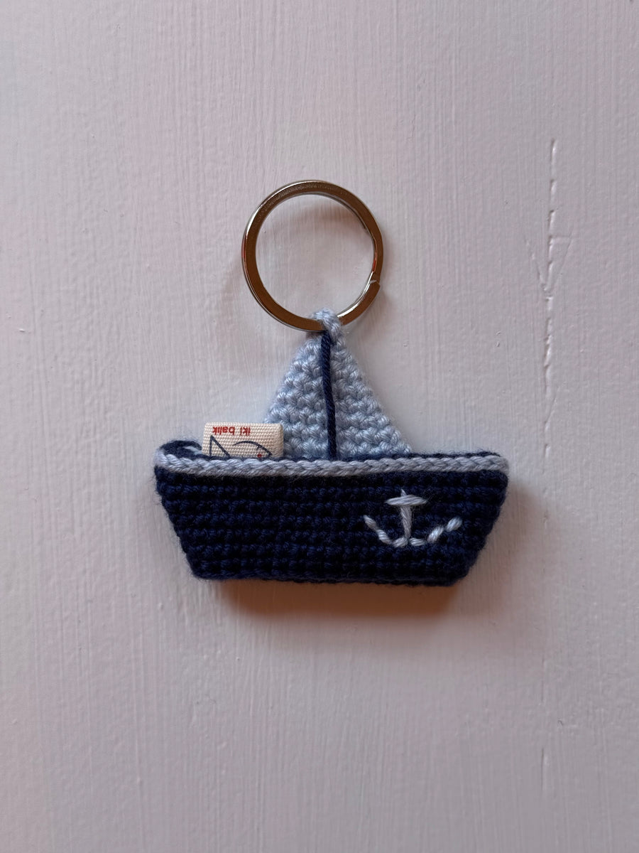 YELKENLİ ANAHTARLIK