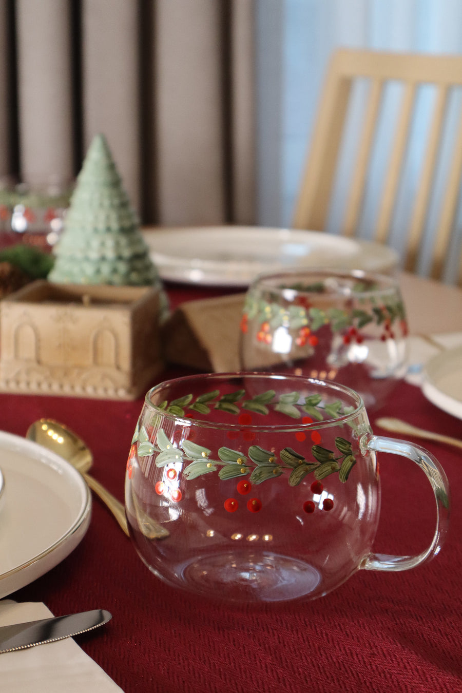 Cam Kupa – Poinsettia