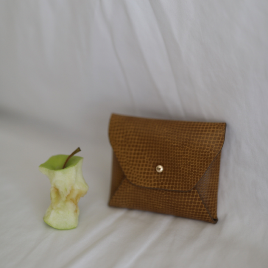 Bronzer Apple Leather Mini